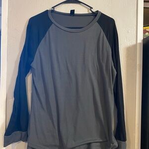SHEIN Gray and Black Long Sleeve Raglan Tee